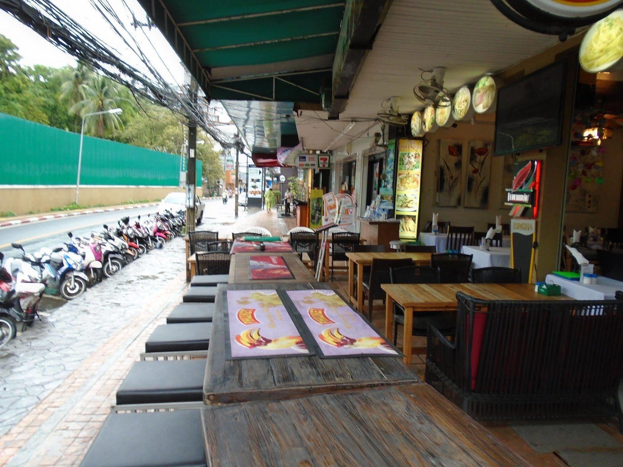 Kata Green Beach Hotel Exterior foto
